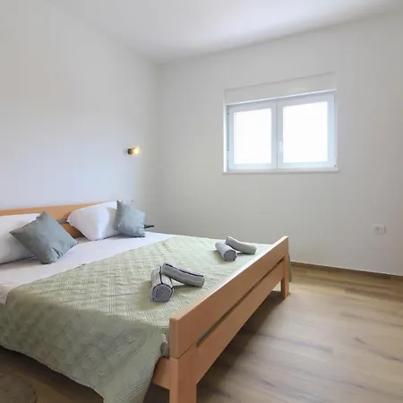 New Modern Gogo With Private Pool Near The And Town Of Pula By Wiibuk Villa *