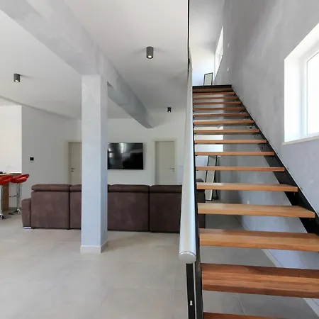 New Modern Gogo With Private Pool Near The And Town Of Pula By Wiibuk